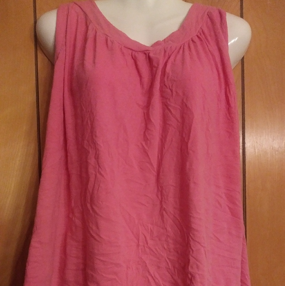 Duck head tank top